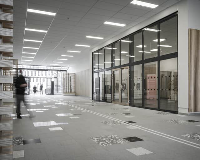 Vy över passage i huset.