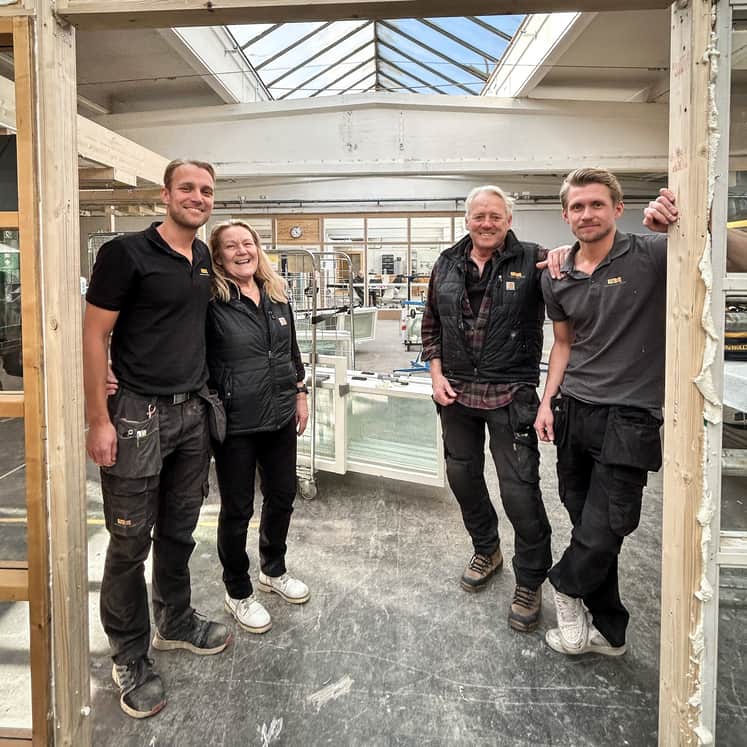 Anställda i företaget i deras lokaler